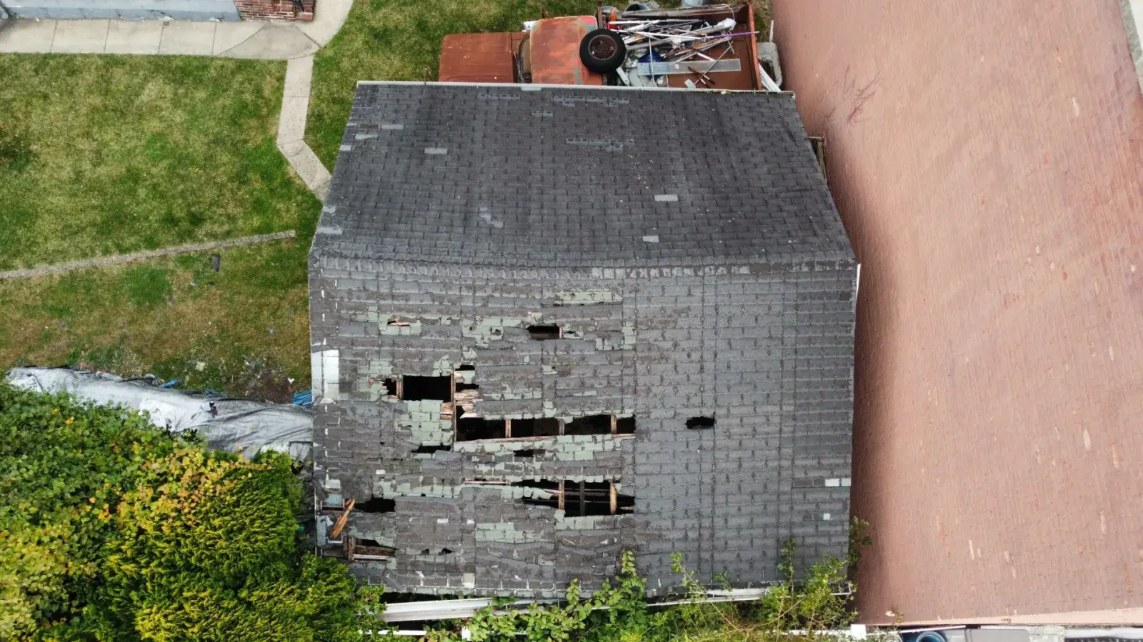 Before: Roof replacement in Stapleton